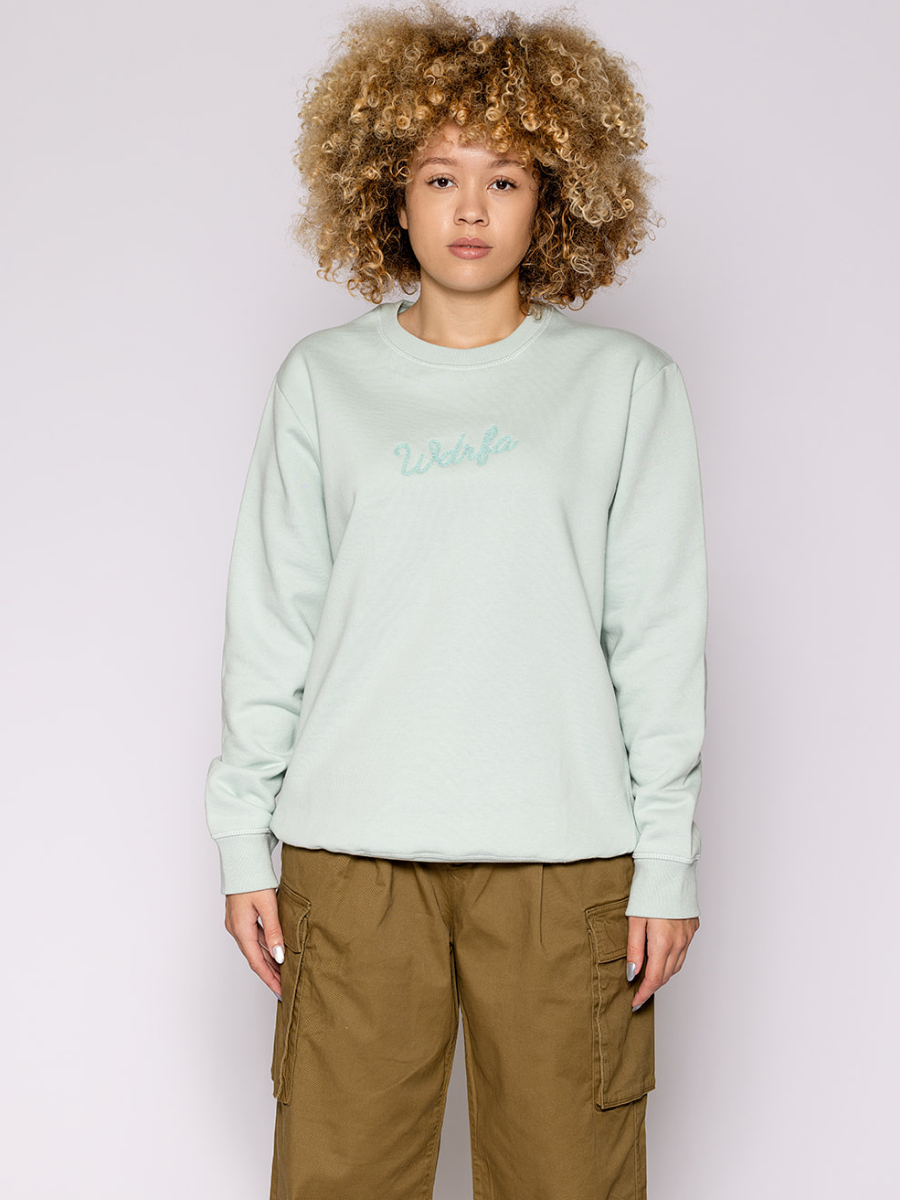 Chainstitch Script Crewneck Tiffany