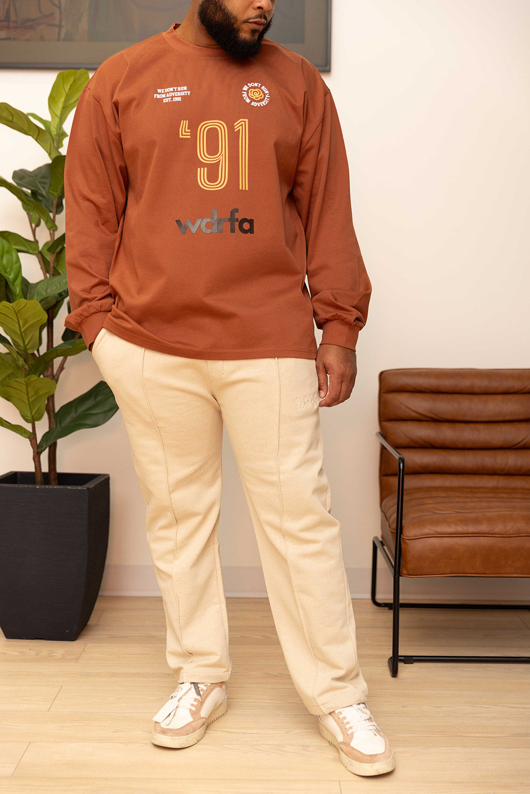 Script Tailored Sweatpants Cream